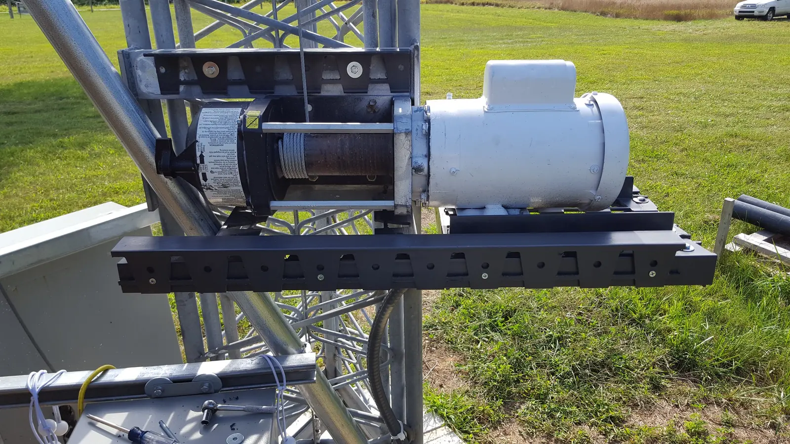 Winch and motor